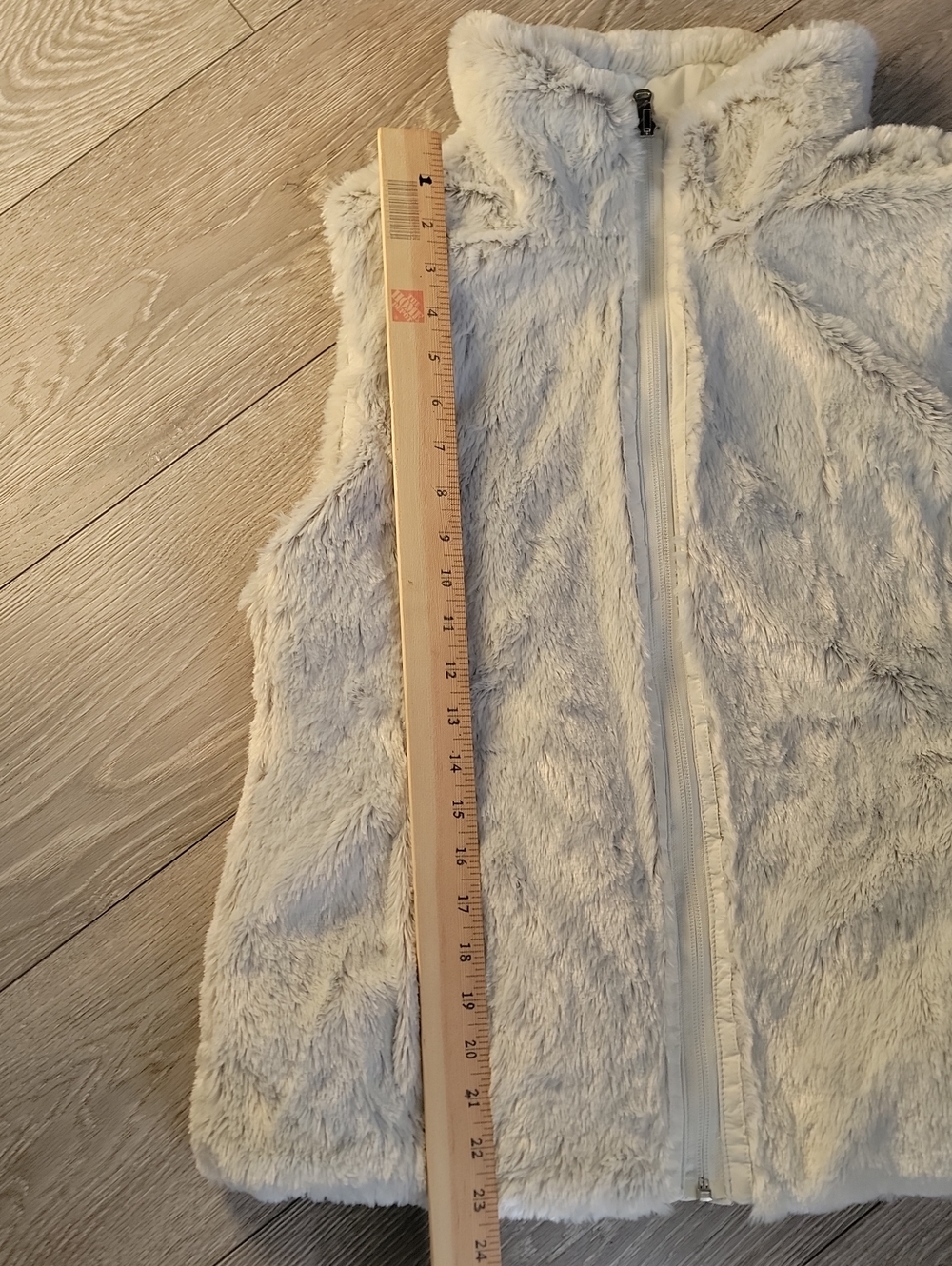 Weatherproof Reversible Vest - Picture 6 of 8